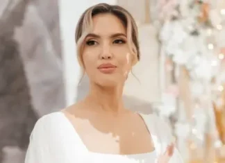 Un político de alto perfil, una astróloga y un brutal asesinato que podría cambiar a un país