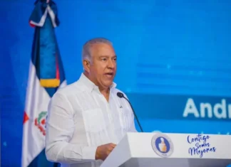 Abinader nombra a Andrés Bautista nuevo ministro Administrativo de la Presidencia