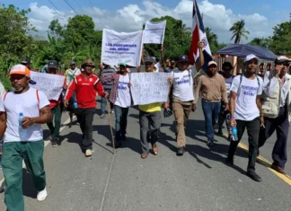 Gobierno dice no ha podido comprobar que peregrinos de El Seibo sean dueños de tierras y les pide paciencia