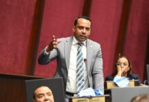 𝐃𝐈𝐏𝐔𝐓𝐀𝐃𝐎 𝐏𝐎𝐑 𝐌𝐎𝐍𝐓𝐄 𝐏𝐋𝐀𝐓𝐀 𝐎𝐒𝐂𝐀𝐑 𝐌𝐎𝐑𝐄𝐋 𝐀𝐃𝐕𝐈𝐄𝐑𝐓𝐄 𝐒𝐎𝐁𝐑𝐄 𝐃𝐀𝐍̃𝐎𝐒 𝐃𝐄 𝐀𝐍𝐓𝐄𝐍𝐀 𝐄𝐍 𝐙𝐎𝐍𝐀 𝐃𝐄 𝐑𝐄𝐏𝐑𝐎𝐃𝐔𝐂𝐂𝐈𝐎́𝐍 𝐃𝐄𝐋 𝐀𝐕𝐄 𝐆𝐀𝐕𝐈𝐋𝐀́𝐍 𝐃𝐄 𝐋𝐀 𝐇𝐈𝐒𝐏𝐀𝐍̃𝐎𝐋𝐀