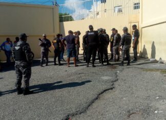 Liberan a coronel y matan al recluso que lo había secuestrado en la cárcel del 15 Azua