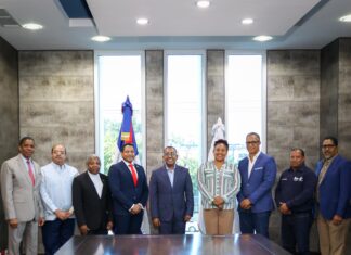 El DA conforma comisión de veedores fiscalizará titulación a ocupantes terrenos aeropuerto internacional de Pedernales