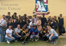 Politécnico Dr. Julio Abreu Cuello gana el primer lugar en el festival de marcha escolar del distrito educativo 17-02 en Monte Plata